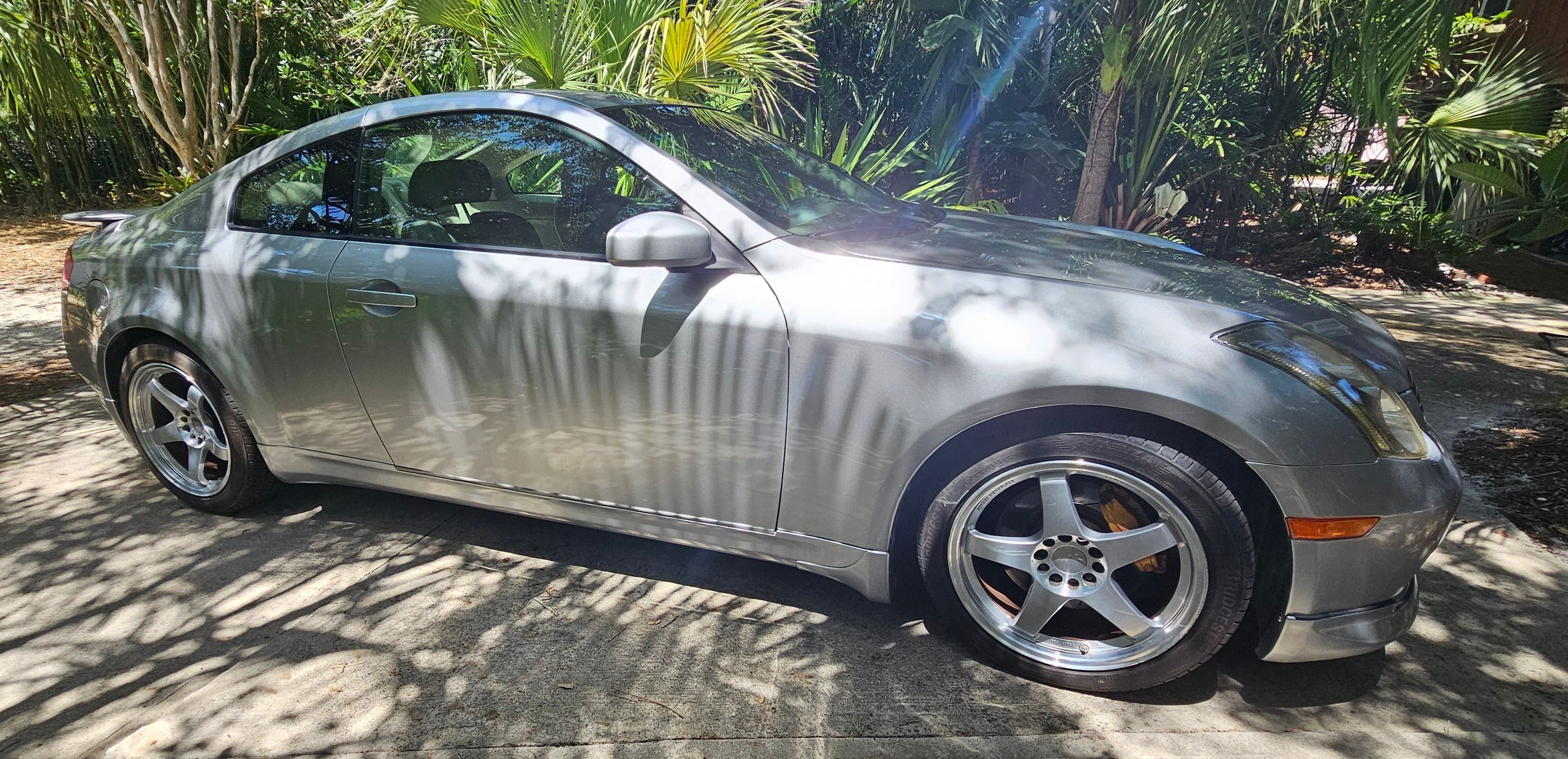 Used 2003 INFINITI G35 Coupe w/ Premium Pkg RWD image 6