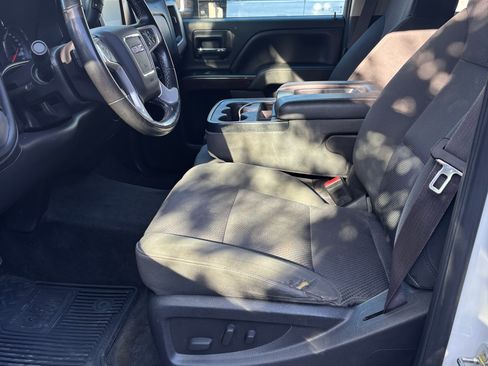 Used 2016 GMC Sierra 2500 SLE w/ SLE Preferred Package image 6