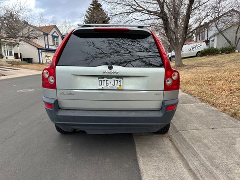 Used 2005 Volvo XC90 2.5T image 8
