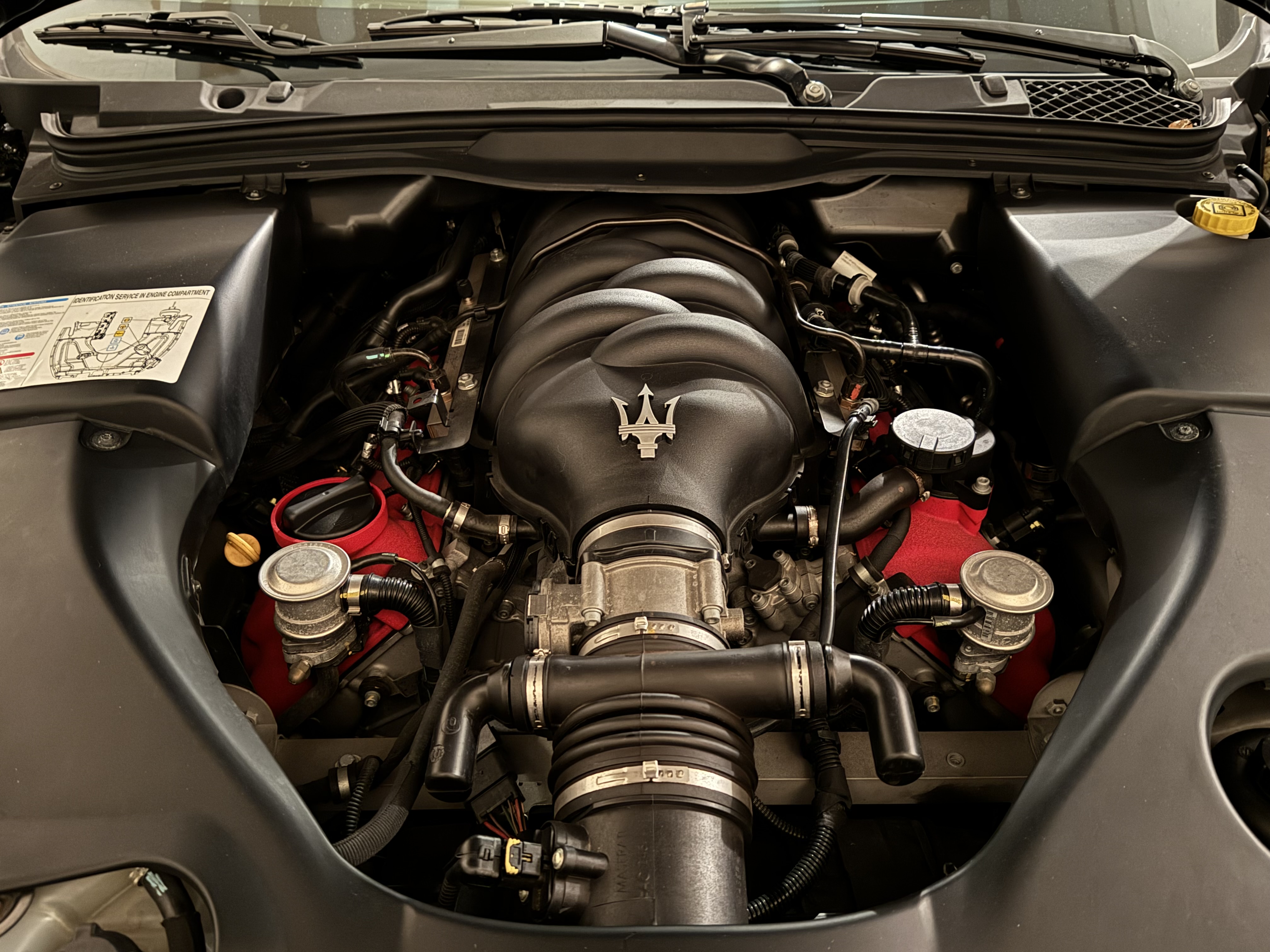Used 2012 Maserati GranTurismo MC RWD image 11