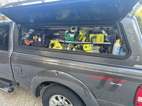 Used 2011 Ford Ranger Sport w/ Bright Trim Group image 9