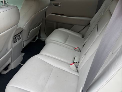 Used 2010 Lexus RX 350 2WD image 9