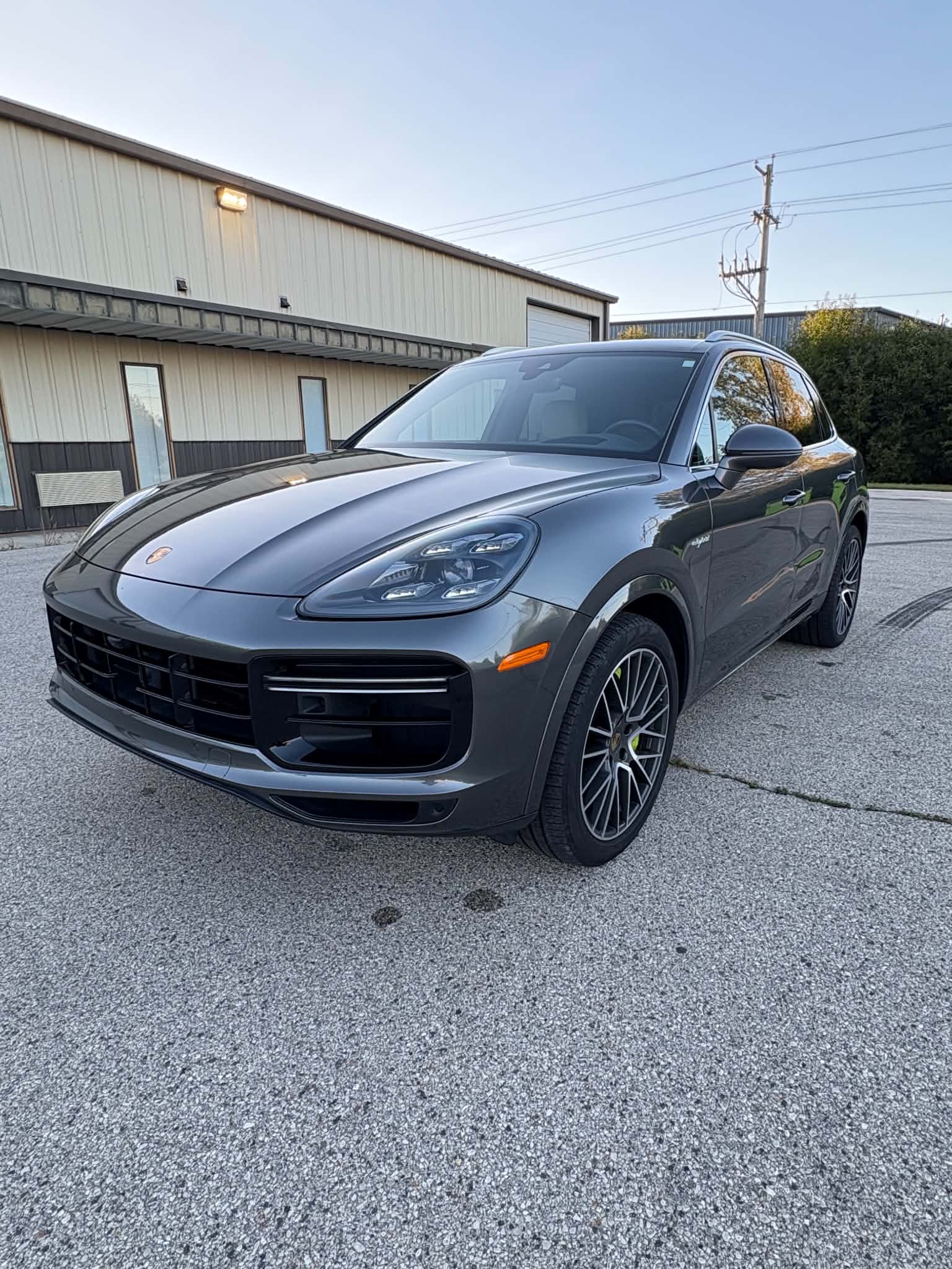 Used 2021 Porsche Cayenne Turbo S AWD/4WD image 5