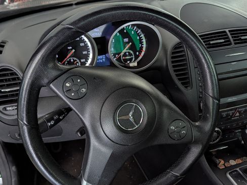 Used 2009 Mercedes-Benz SLK 350 image 10