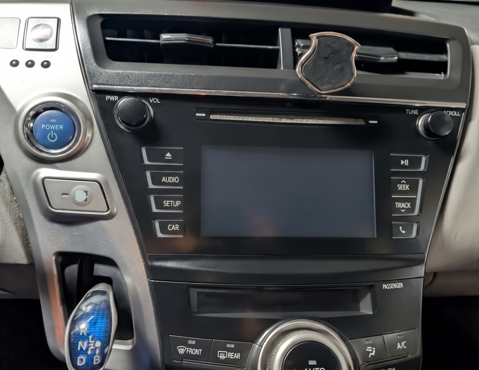 Used 2015 Toyota Prius V Two FWD image 19