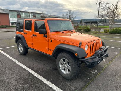 Used 2012 Jeep Wrangler Unlimited Rubicon w/ Connectivity Group