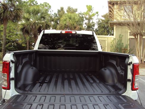 Used 2024 RAM 1500 Big Horn w/ Trailer Tow Group image 5