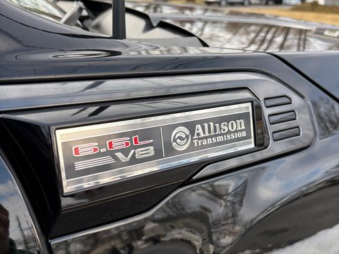 Used 2025 GMC Sierra 2500 AT4 w/ AT4 Premium Plus Package image 24