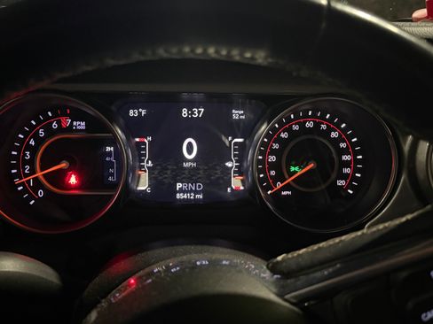 Used 2020 Jeep Wrangler Unlimited Sahara w/ Uconnect 4C Nav & Sound Group image 7