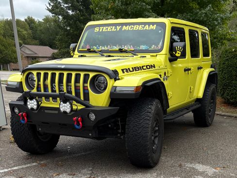 Used 2023 Jeep Wrangler Unlimited Rubicon w/ Xtreme 35 Tire Package image 8