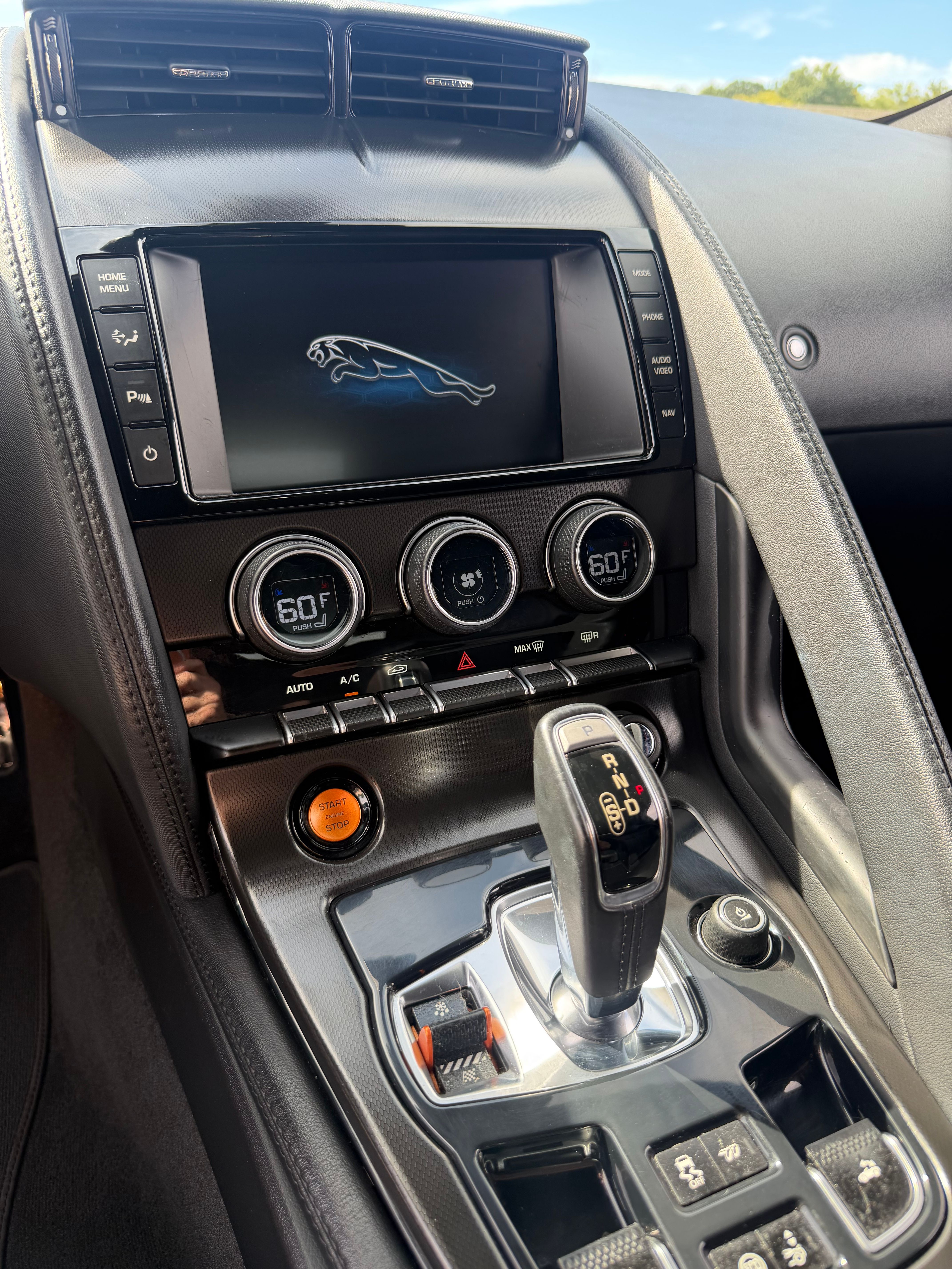 Used 2015 Jaguar F-TYPE S RWD image 24