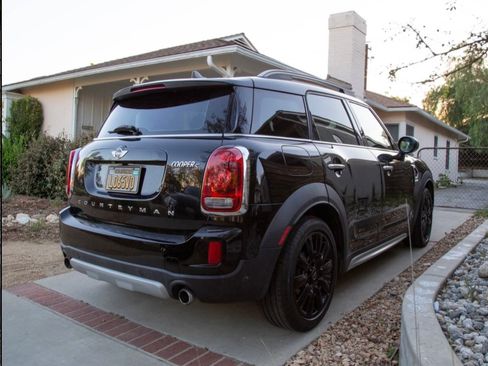 Used 2017 MINI Cooper Countryman S image 6