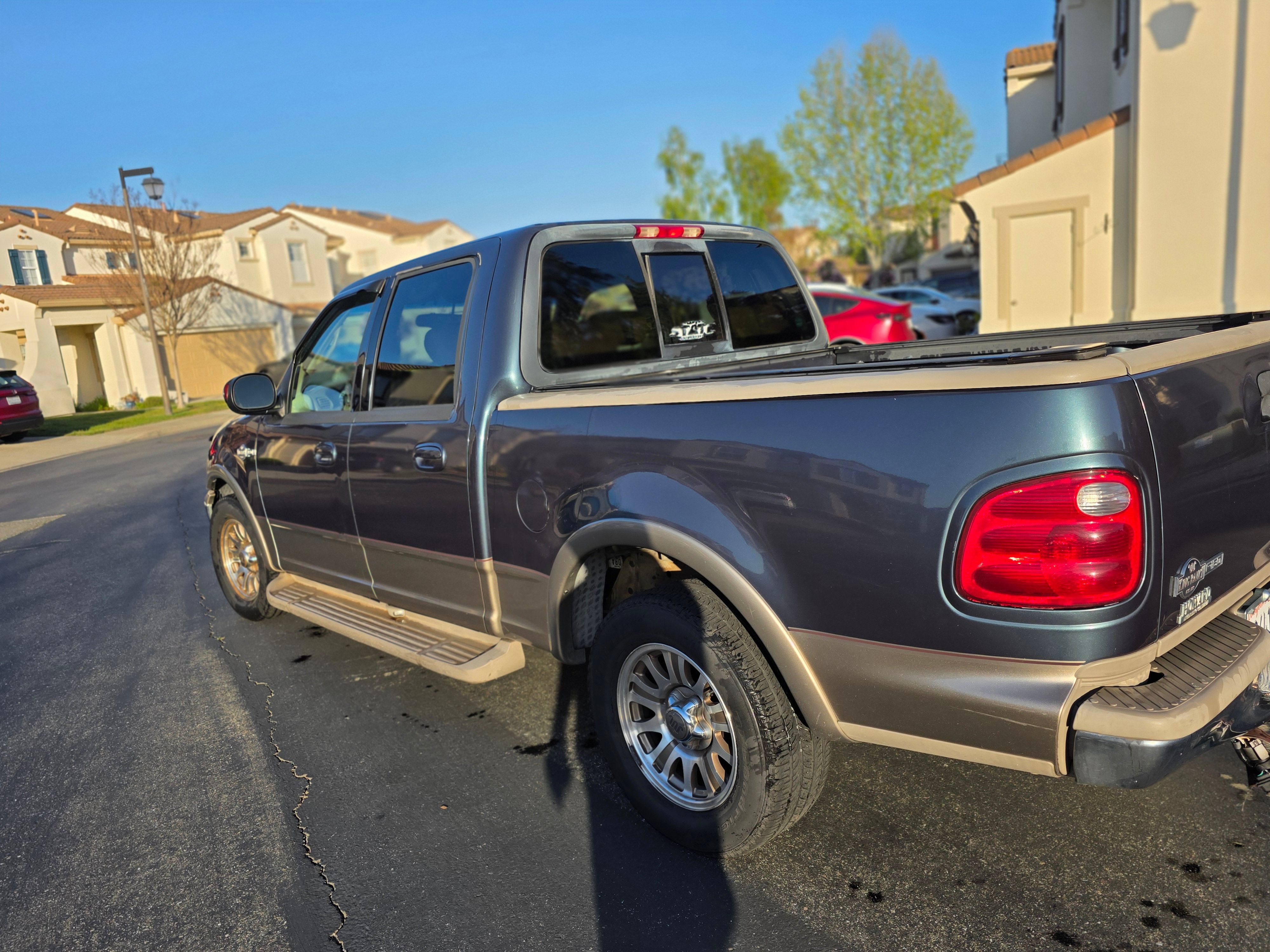 Used 2002 Ford F150 King Ranch RWD image 9