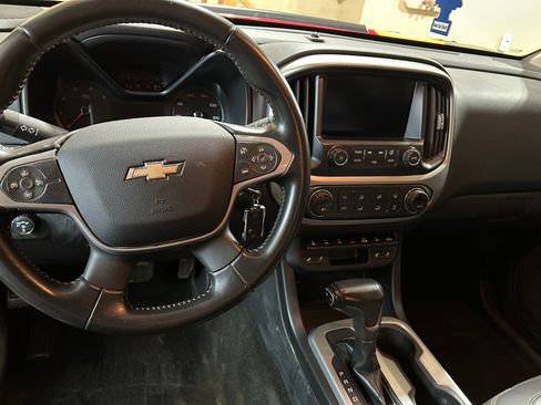 Used 2018 Chevrolet Colorado ZR2 image 10