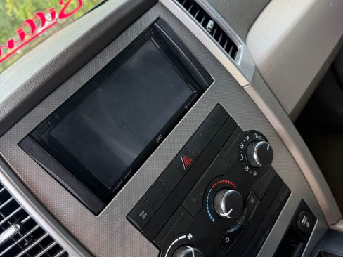 Used 2008 Jeep Grand Cherokee Laredo image 4