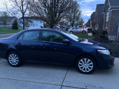 Used 2013 Toyota Corolla LE image 5