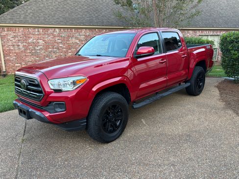 Used 2019 Toyota Tacoma SR w/ SR Convenience Package RWD image 5