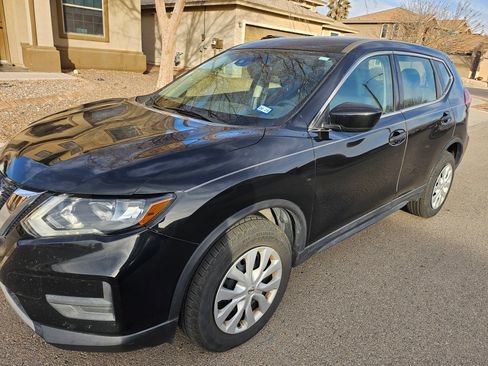 Used 2020 Nissan Rogue S image 5