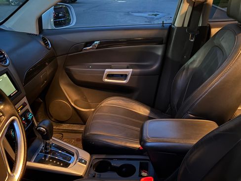 Used 2014 Chevrolet Captiva Sport LTZ FWD image 14