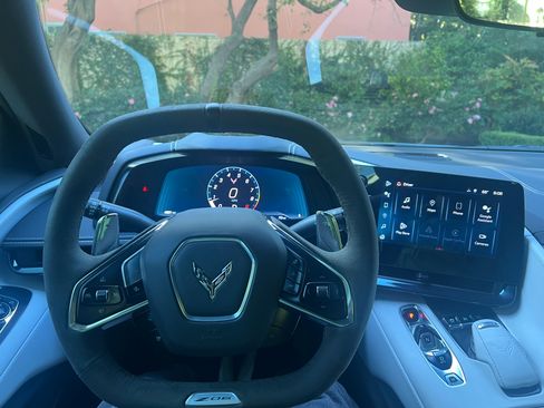 Used 2024 Chevrolet Corvette Z06 w/ Stealth Interior Trim Package image 25