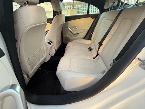 Used 2024 Mercedes-Benz CLA 250 4MATIC image 9