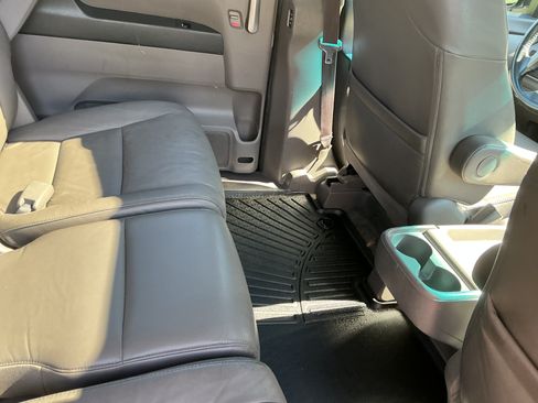 Used 2012 Honda Odyssey EX-L image 2