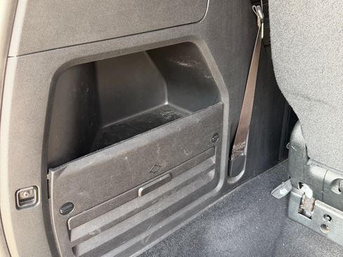 Used 2018 Dodge Grand Caravan SE FWD image 27