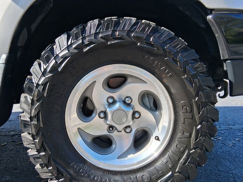 Used 1997 Toyota 4Runner 2WD image 8