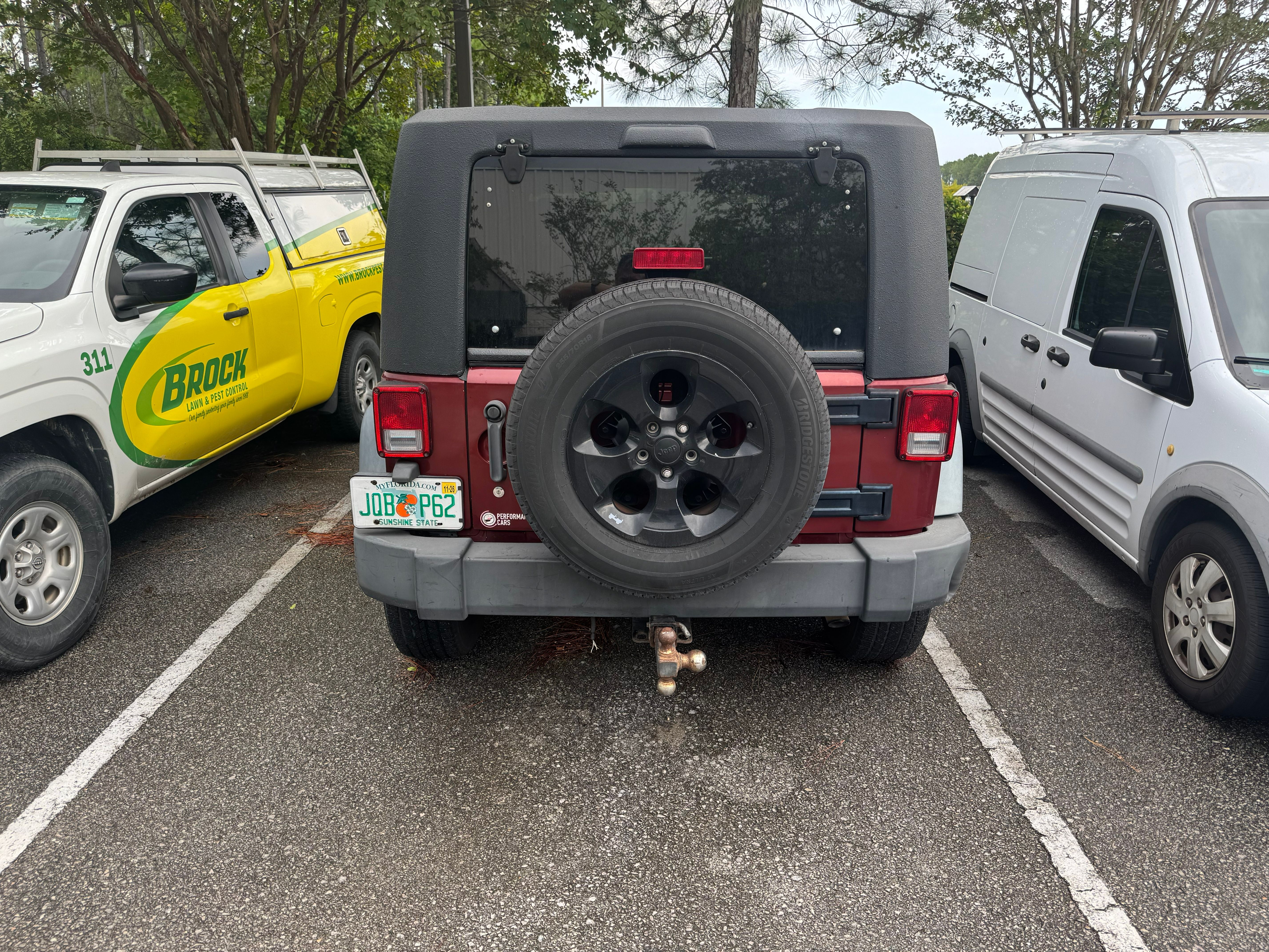 Used 2010 Jeep Wrangler Unlimited Sport AWD/4WD image 6