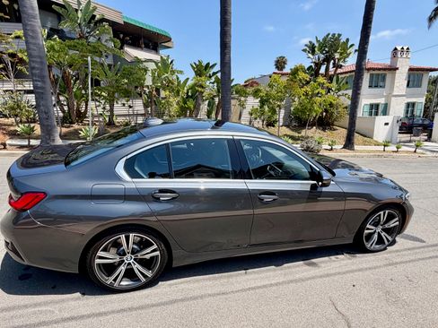 Used 2019 BMW 330i Sedan w/ Premium Package RWD image 6