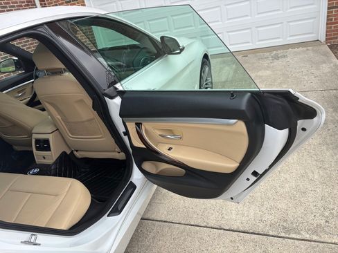 Used 2019 BMW 330i Gran Turismo xDrive w/ Convenience Package image 11