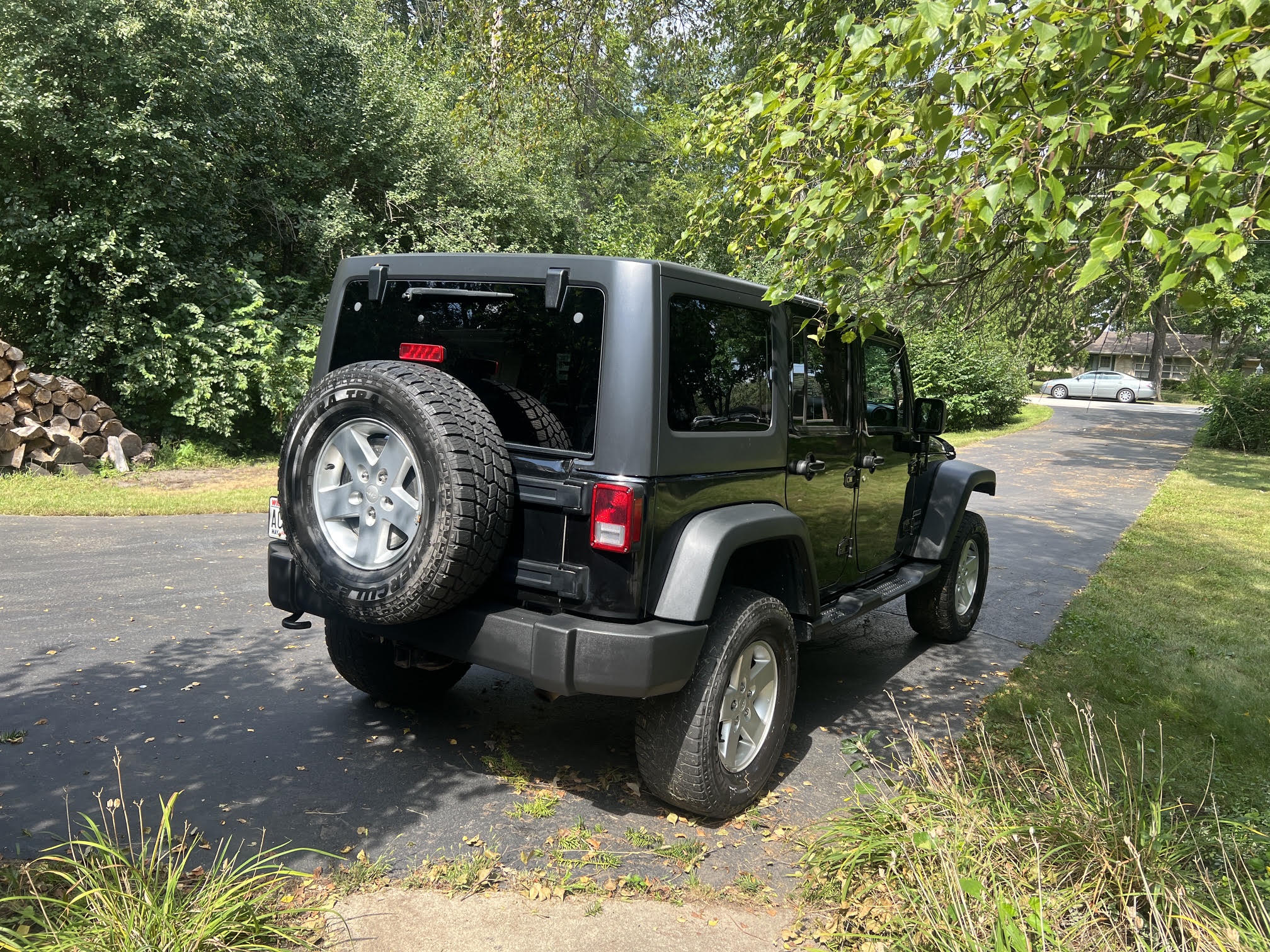 Used 2016 Jeep Wrangler Unlimited Sport w/ Quick Order Package 23S AWD/4WD image 5