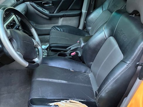 Used 2003 Subaru Baja AWD/4WD image 6