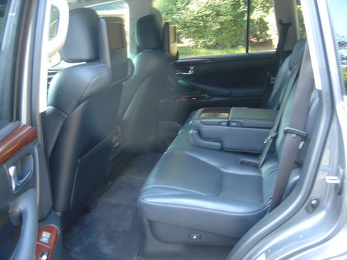 Used 2015 Lexus LX 570 4WD image 14
