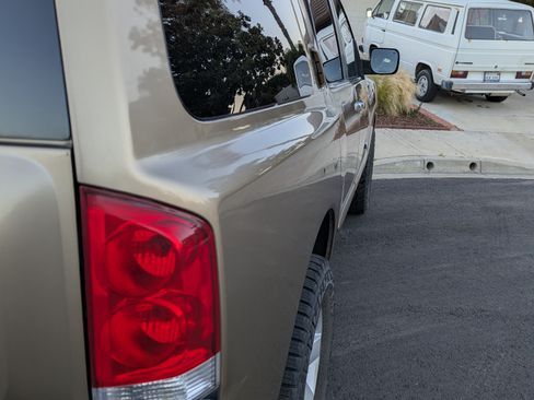 Used 2005 Nissan Armada LE w/ (U01) Technology Pkg (LE) image 8