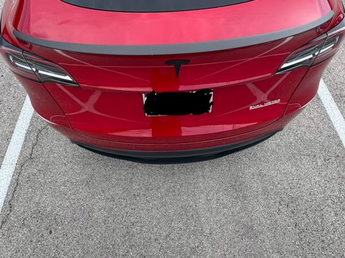 Used 2022 Tesla Model Y Performance AWD/4WD image 30