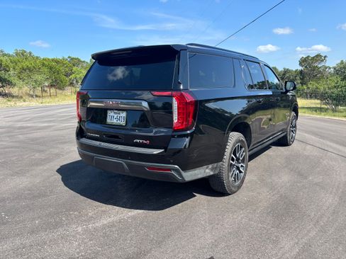 Used 2021 GMC Yukon XL AT4 w/ AT4 Premium Package AWD/4WD image 6
