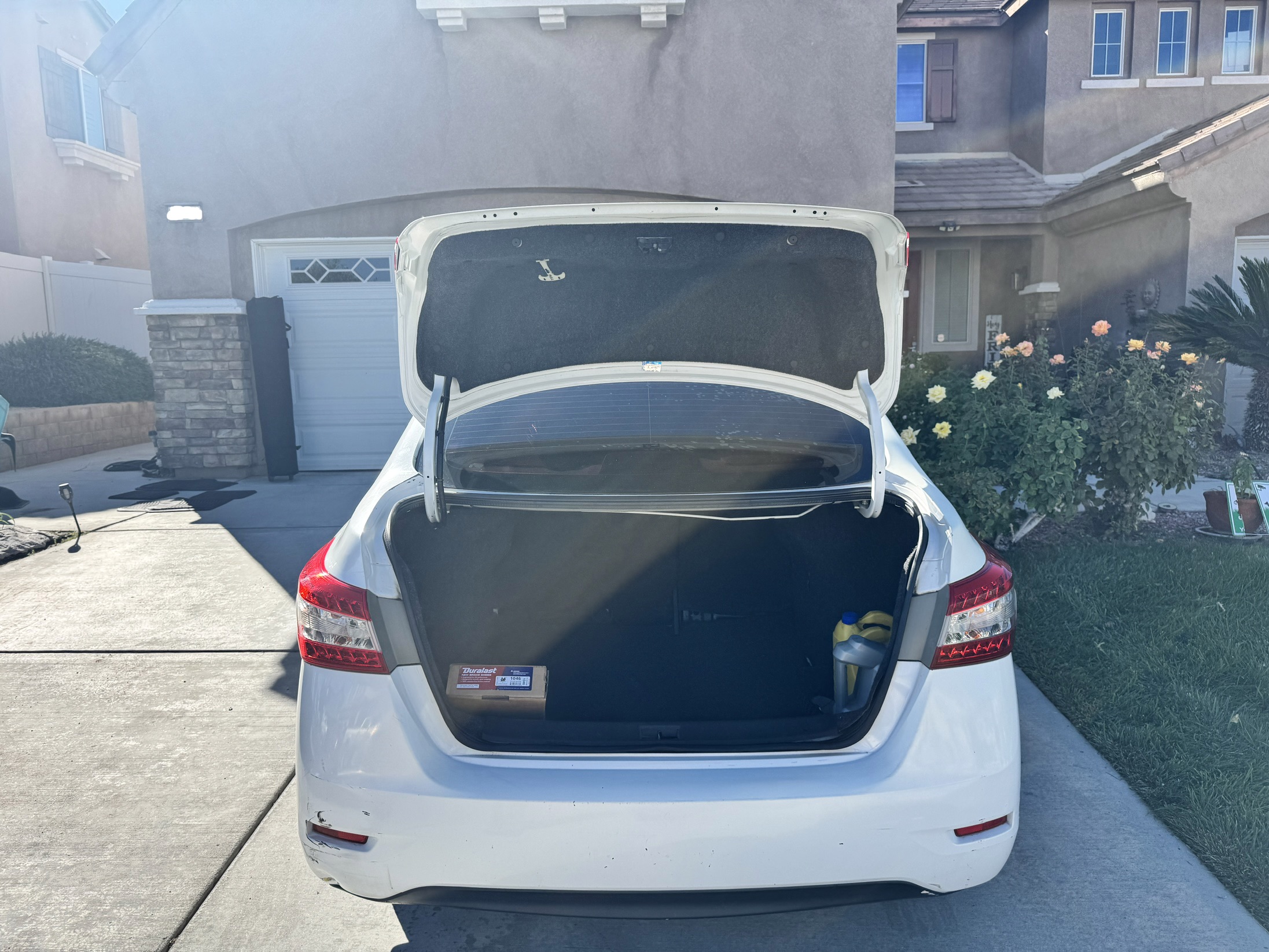 Used 2014 Nissan Sentra SV FWD image 8