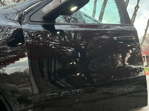 Used 2021 RAM 1500 Big Horn image 25