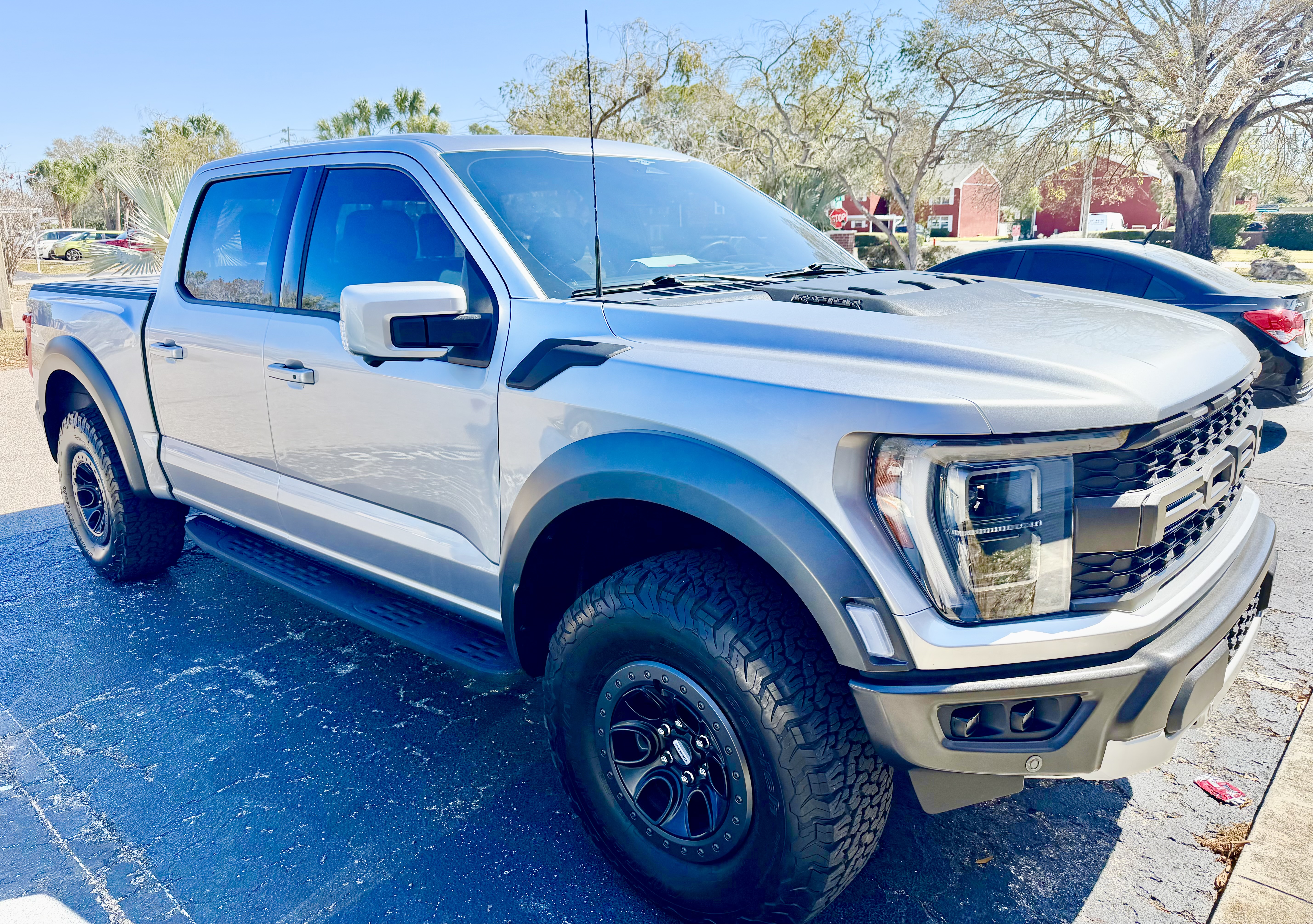 Used 2023 Ford F150 Raptor w/ Raptor Carbon Fiber Package AWD/4WD image 4