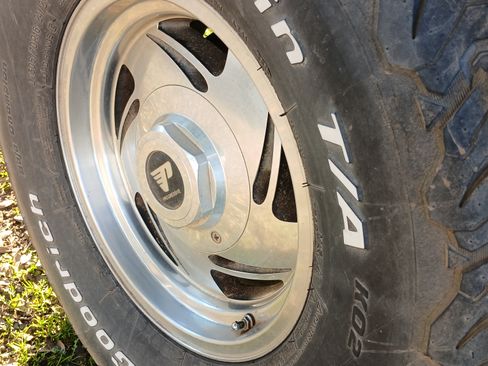 Used 1999 GMC Sierra 2500 4x4 Extended Cab HD w/ Powermax Pkg image 14