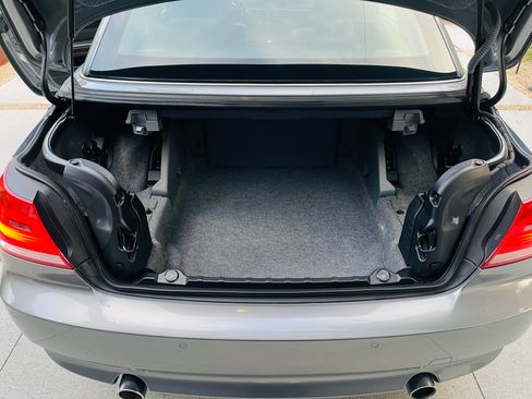 Used 2008 BMW 335i Convertible image 23