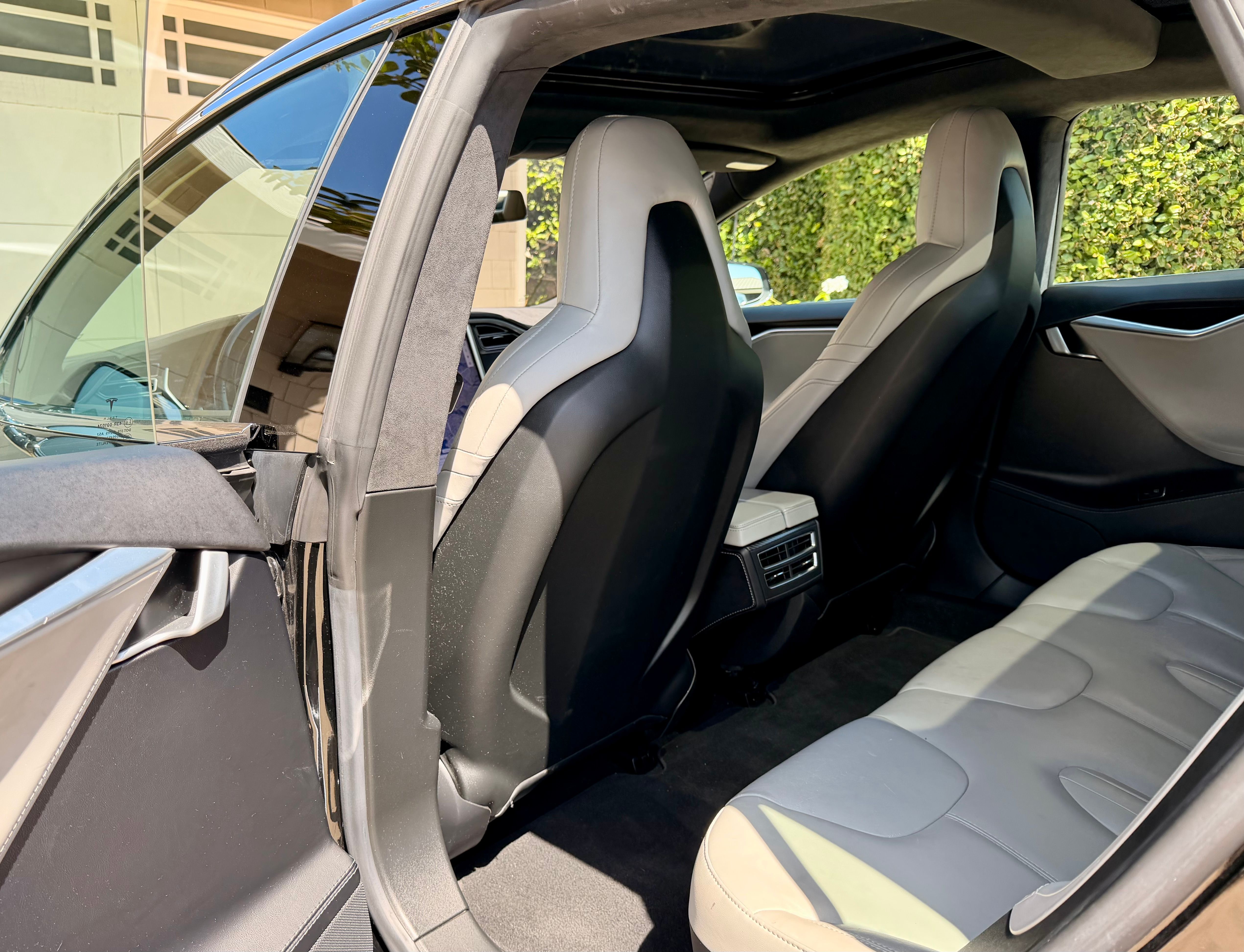 Used 2016 Tesla Model S 90D AWD/4WD image 10