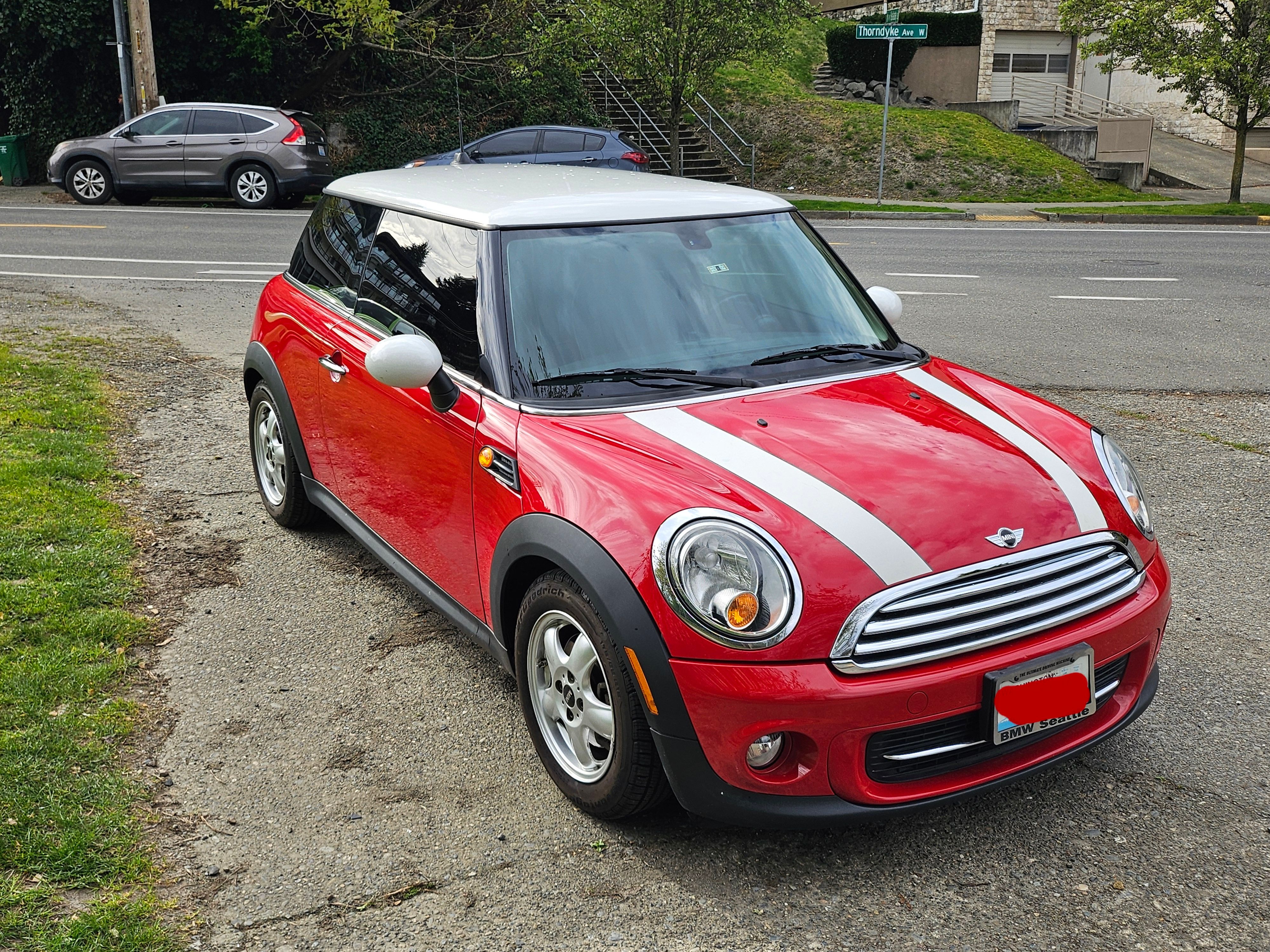 Used 2011 MINI Cooper Hardtop FWD image 9