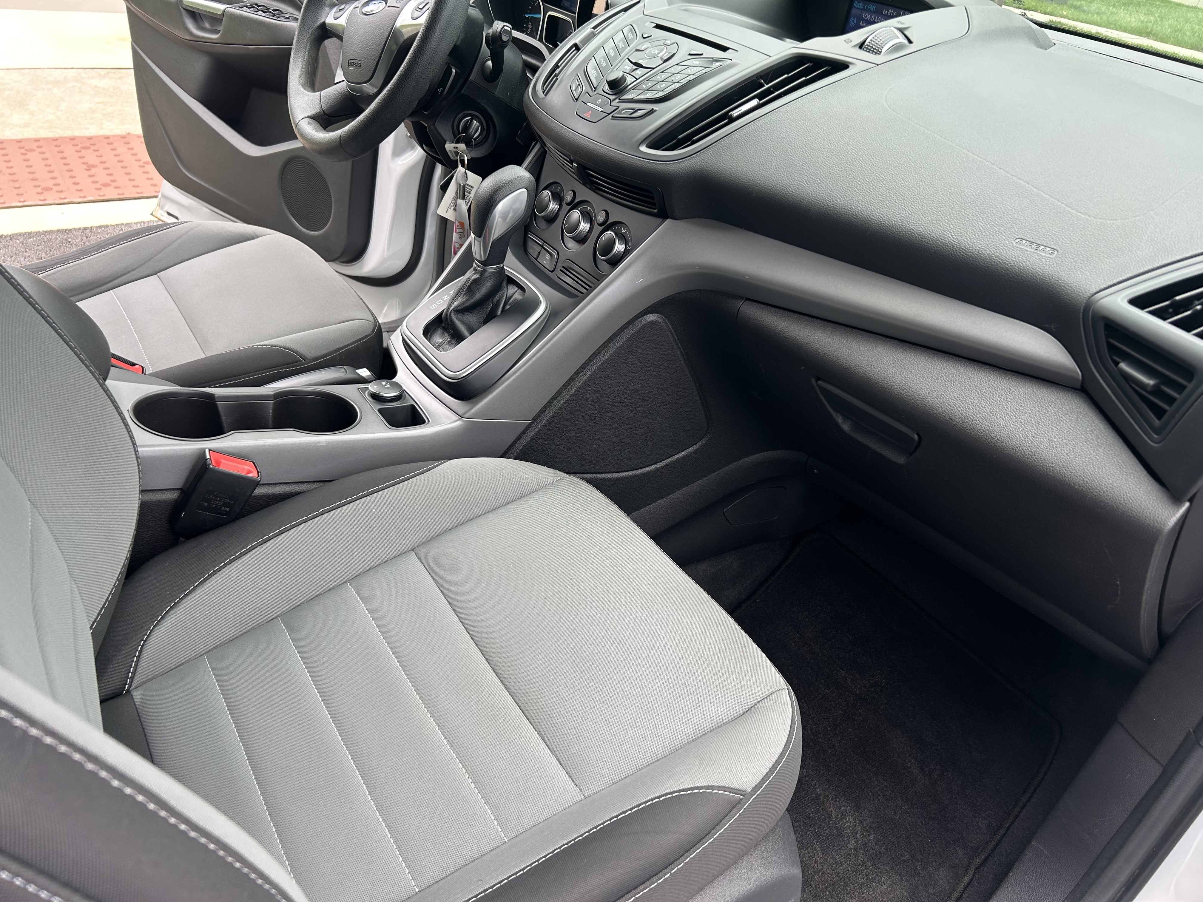 Used 2014 Ford Escape SE FWD image 14