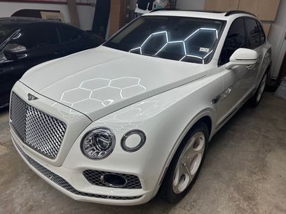 Used 2017 Bentley Bentayga