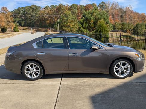 Used 2013 Nissan Maxima 3.5 SV w/ Premium Pkg image 6