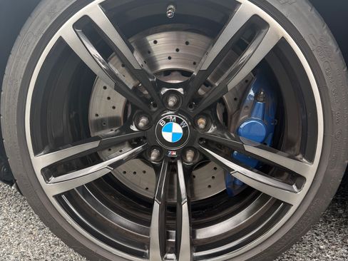 Used 2018 BMW M2 w/ Executive Package RWD image 21