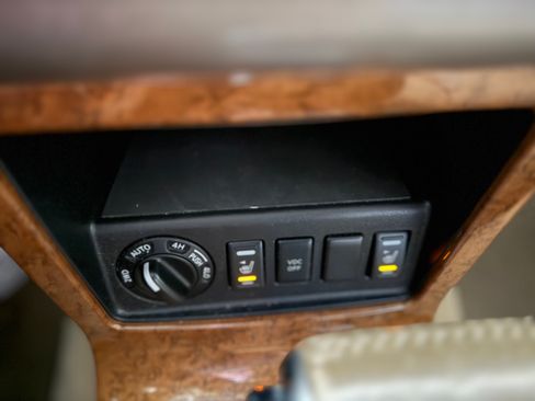 Used 2006 Nissan Pathfinder LE image 11