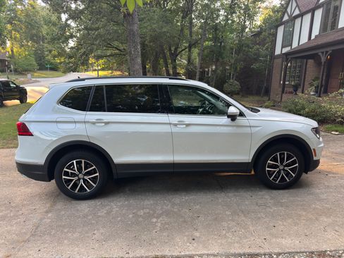 Used 2021 Volkswagen Tiguan S AWD/4WD image 6